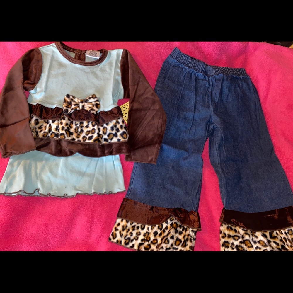 NWT Ann Loren leopard outfit 2/3T
